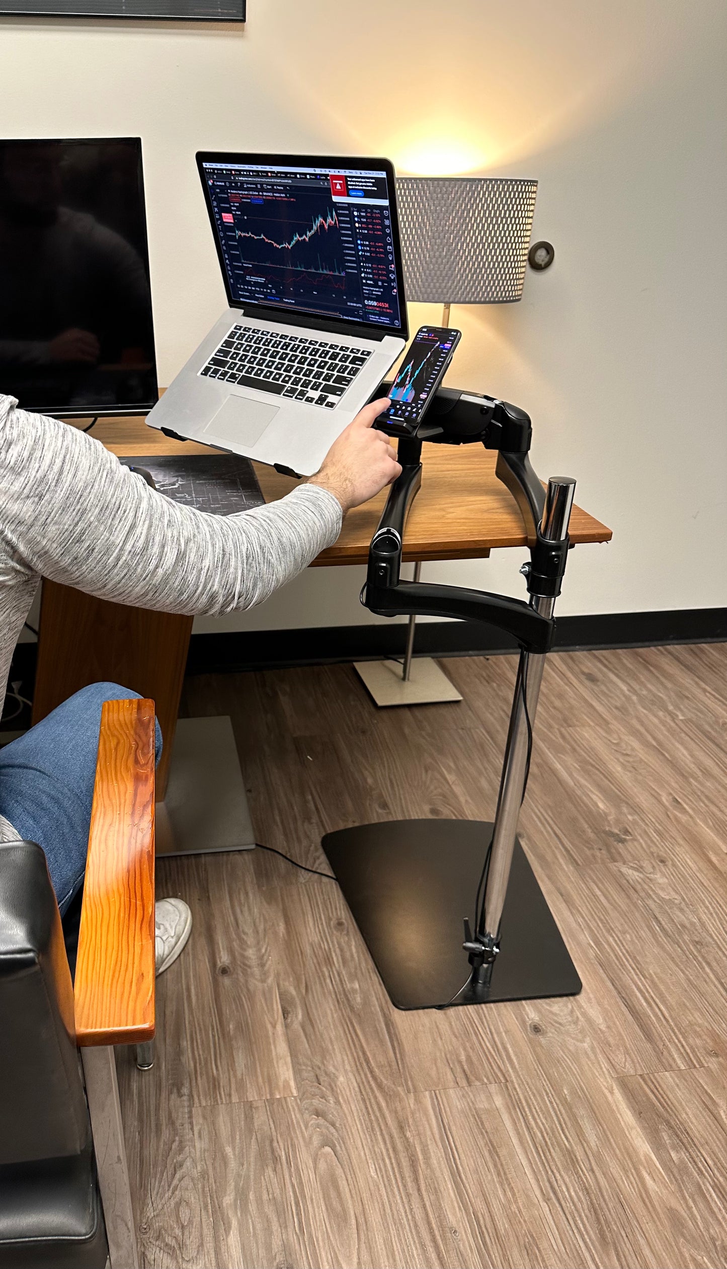 Laptop/Tablet Stand + Phone Charger